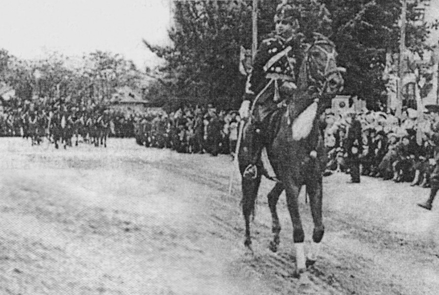 Capitanul IoanToba la Focsani. Parada de 10 mai 1938